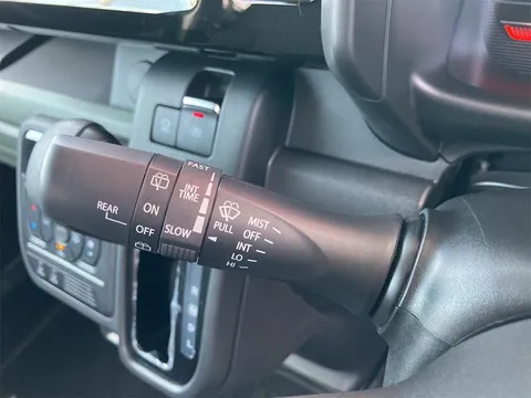 Suzuki Spacia Gear