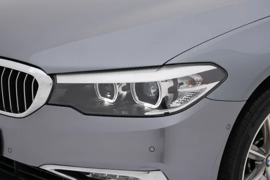 BMW BMW