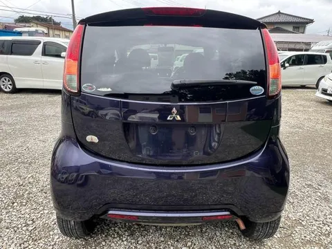 Mitsubishi I