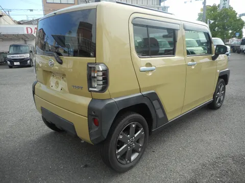 Daihatsu Taft