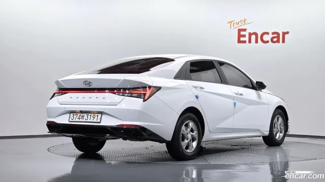 Hyundai Elantra (Avante)