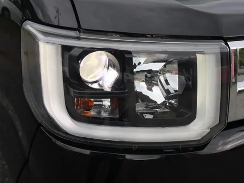 Toyota Pixis Mega