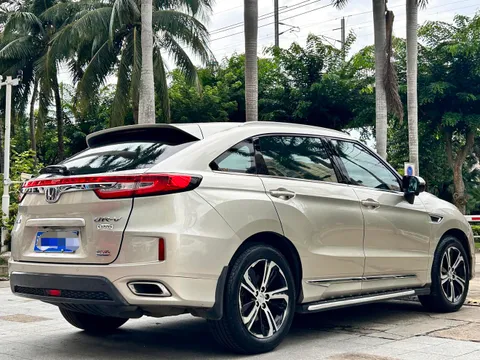 Honda UR-V