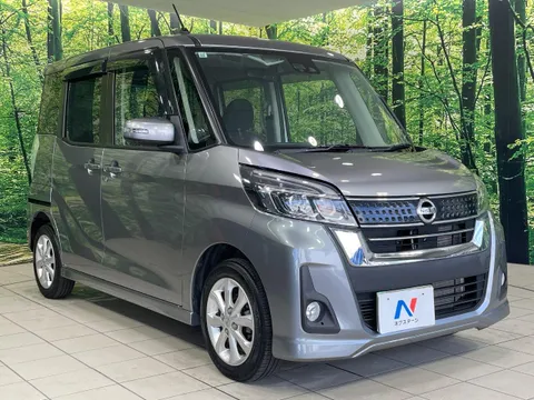 Nissan Dayz Roox