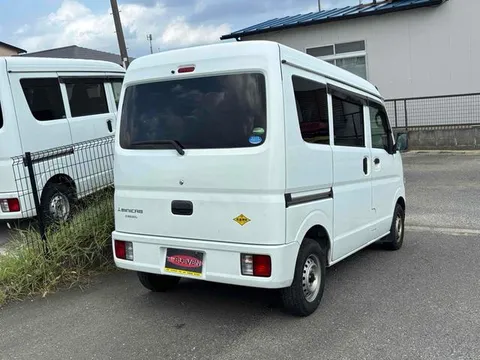 Mitsubishi Minicab Van