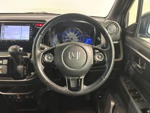 Honda N-WGN Custom