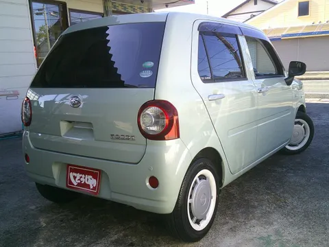 Daihatsu Mira Tocot