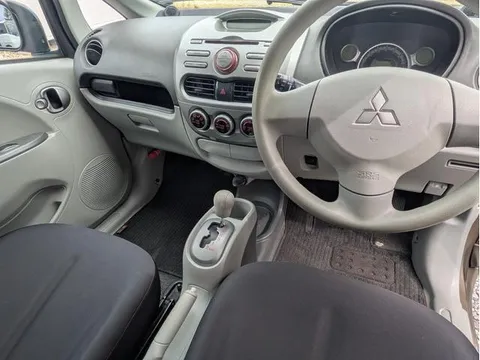 Mitsubishi I