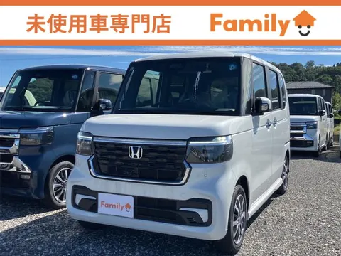 Honda N-BOX Custom