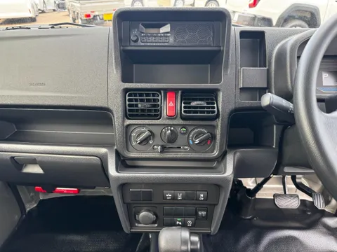 Nissan Clipper Truck