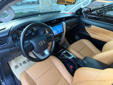 Toyota Fortuner