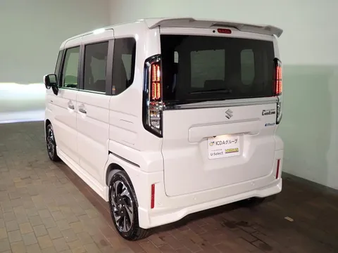 Suzuki Spacia Custom