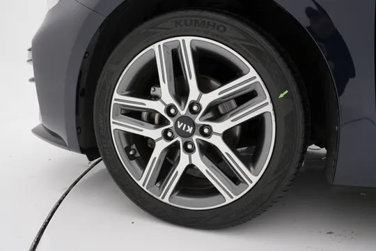Kia Cerato (K3)