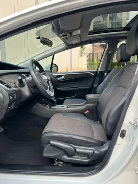 Honda Jade