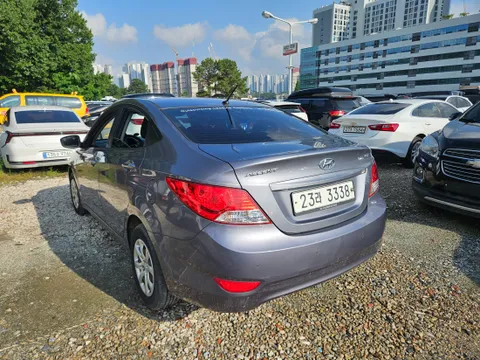 Hyundai Accent