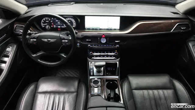 Genesis G90 (EQ900)