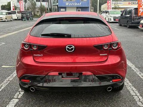 Mazda MAZDA3 Fastback