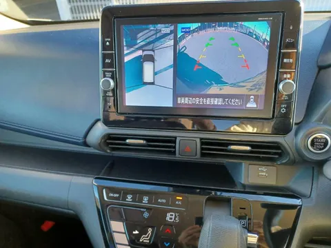 Mitsubishi eK X
