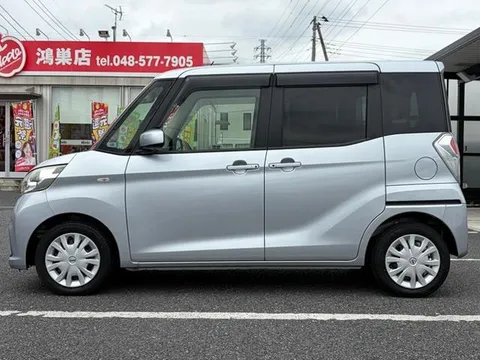 Nissan Dayz Roox