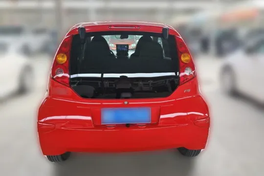 BYD F0