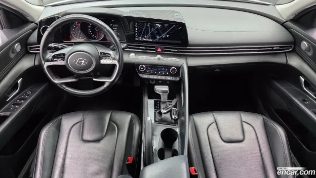 Hyundai Elantra (Avante)