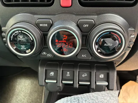 Suzuki Jimny Nomade