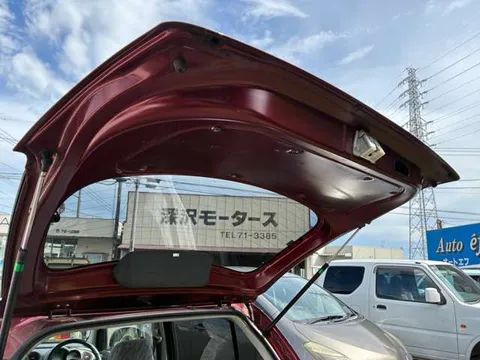 Daihatsu Mira Gino