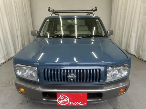 Nissan Rasheen