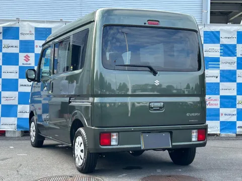 Suzuki Every