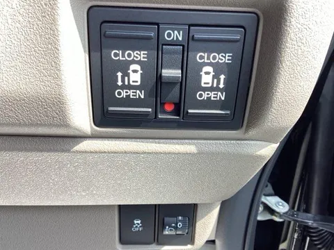 Honda N-BOX Joy