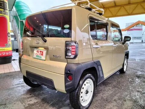 Daihatsu Taft