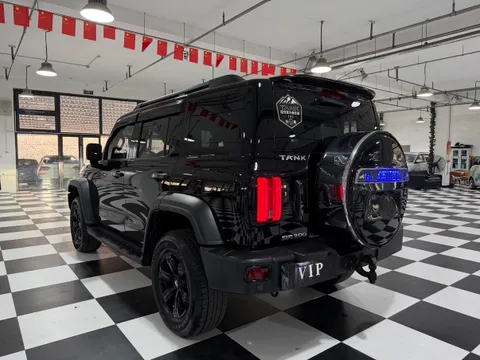 Tank 300