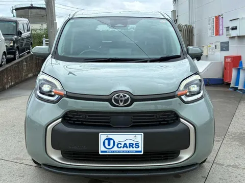 Toyota Sienta