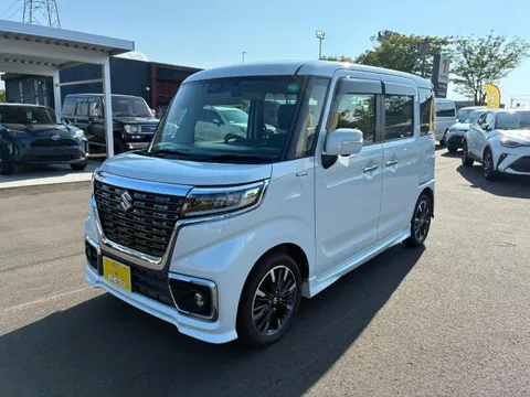 Suzuki Spacia Custom