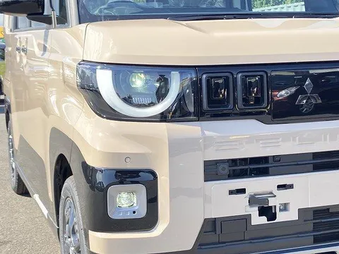 Mitsubishi Delica Mini