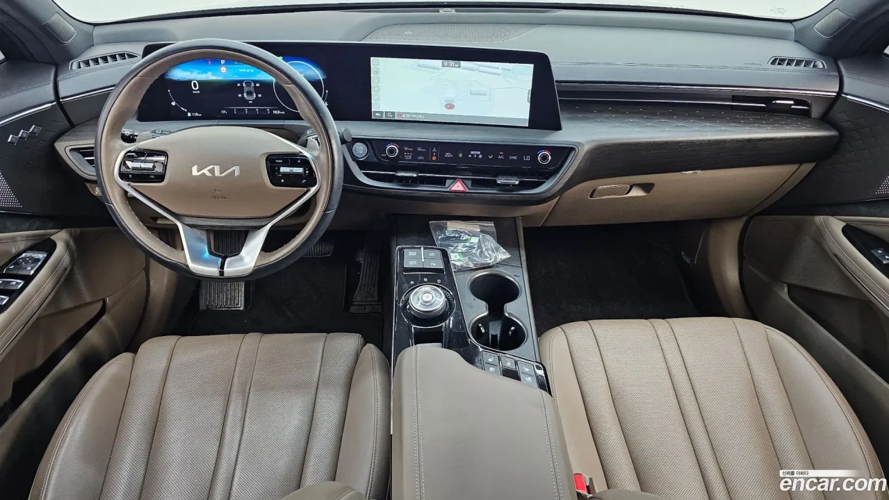 Kia K8