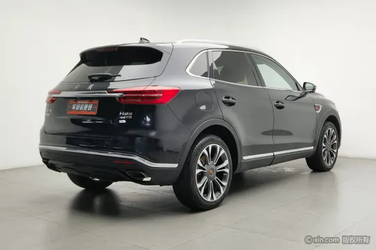 Hongqi HS5