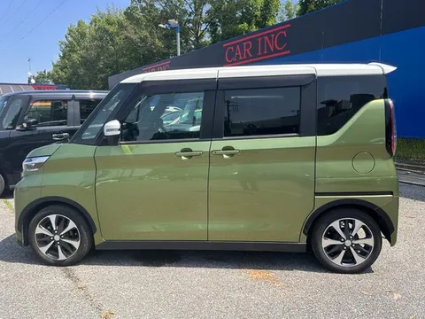 Mitsubishi eK X Space