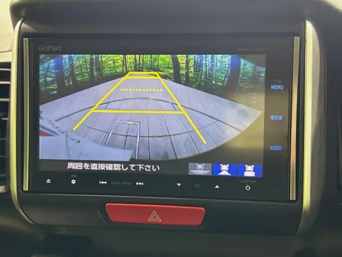 Honda N-BOX Slash