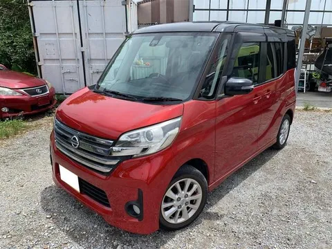 Nissan Dayz Roox