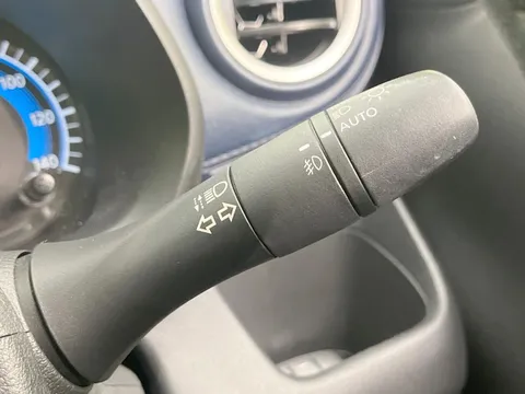 Mitsubishi eK X