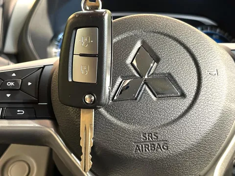 Mitsubishi eK Space