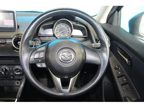 Mazda Mazda2 (Demio)