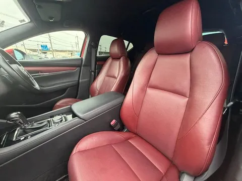 Mazda MAZDA3 Fastback
