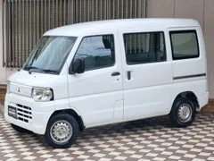 Mitsubishi Minicab Van