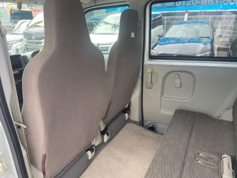 Nissan Clipper