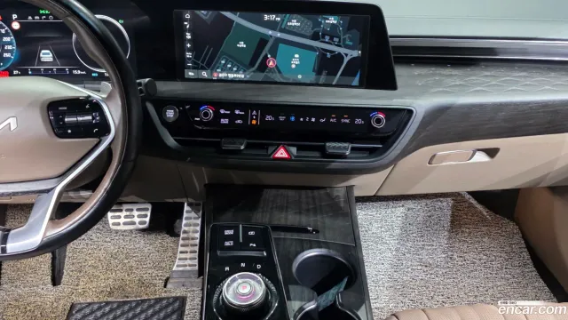 Kia K8