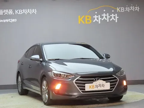 Hyundai Elantra (Avante)