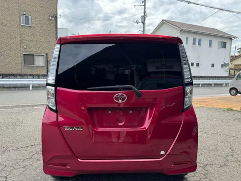 Toyota Tank