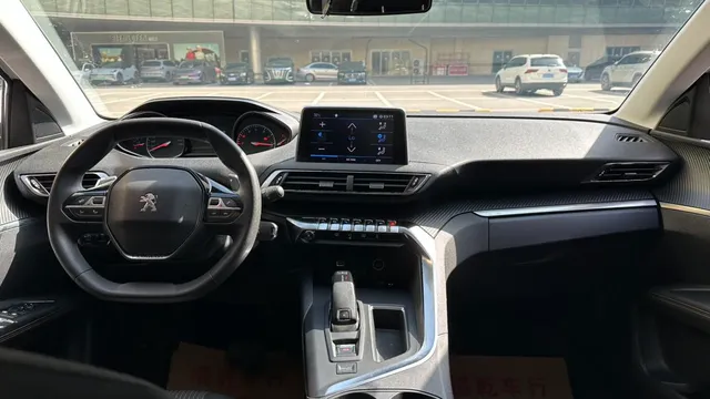 Peugeot 4008